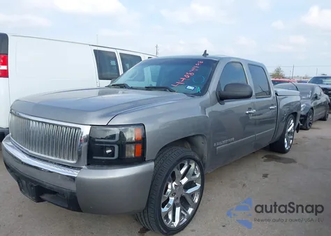 2007 Chevrolet Silverado 1500 Ls z USA, uszkodzony, nr VIN 2GCEC13C471702863